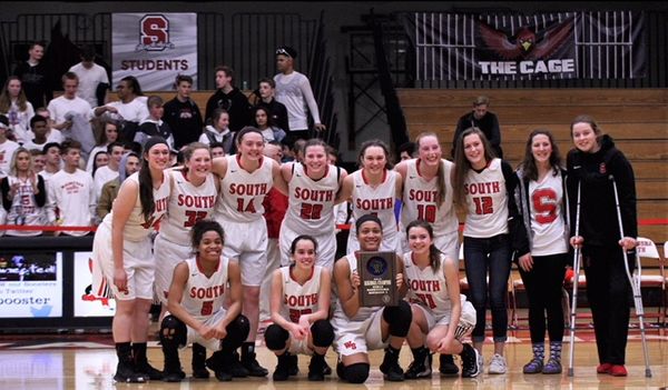 Girls Basketball Wins Regional Championship